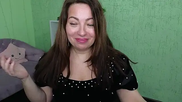 Zoe_Zephyr webcam
