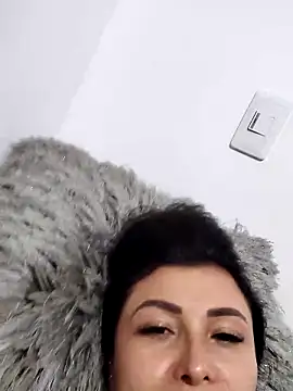 mia_mancinii webcam