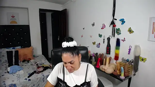 mature_bigboobs10 webcam