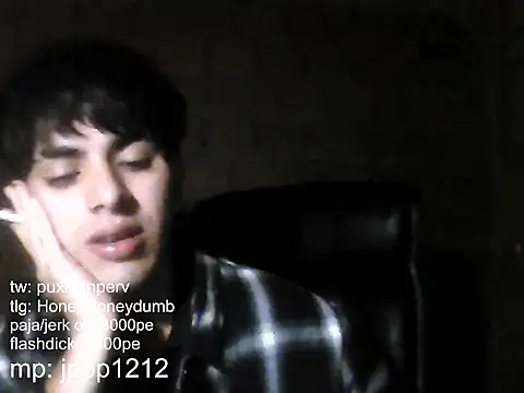 PuxitoInPerv webcam