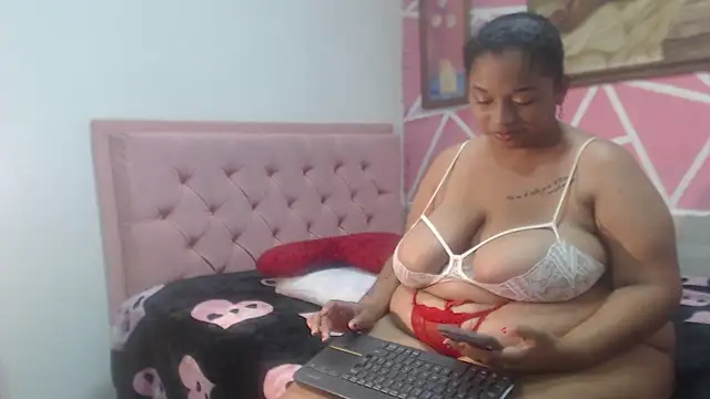 Doll_rihana webcam