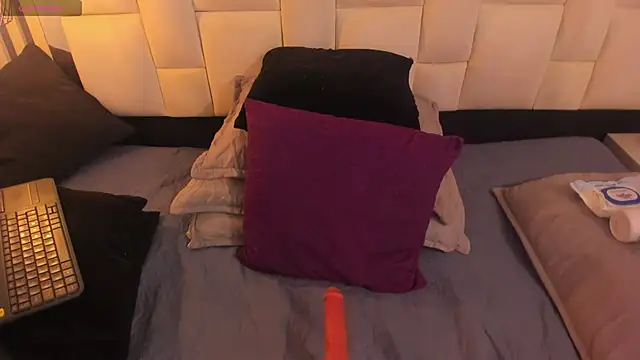 camila__herrera webcam