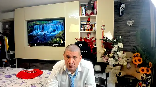 SpartacusDaddy48 webcam
