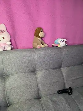 Valen-Foxx1 webcam
