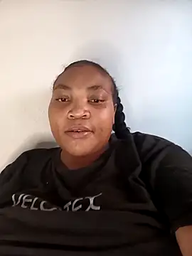 BeverlyQueen15 webcam