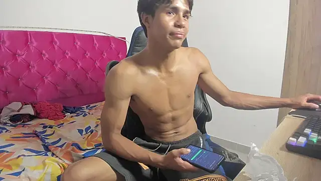 skinny_sam webcam