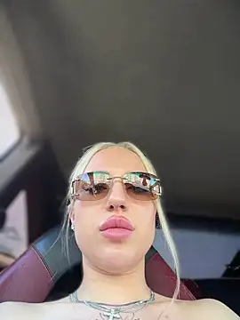 pinkstar_ webcam