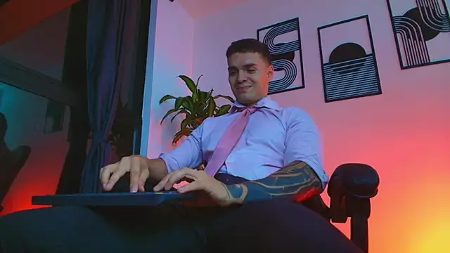 ALPHA_DOMINUS_ webcam