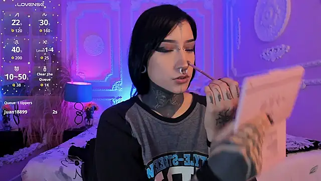 Kat_VonDe webcam