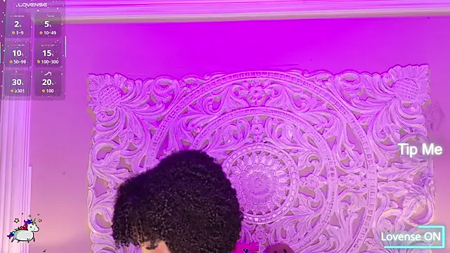 MalaikaBrown webcam