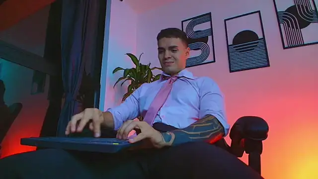 ALPHA_DOMINUS_ webcam