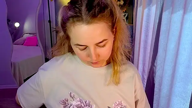 Mira_Mermayd webcam