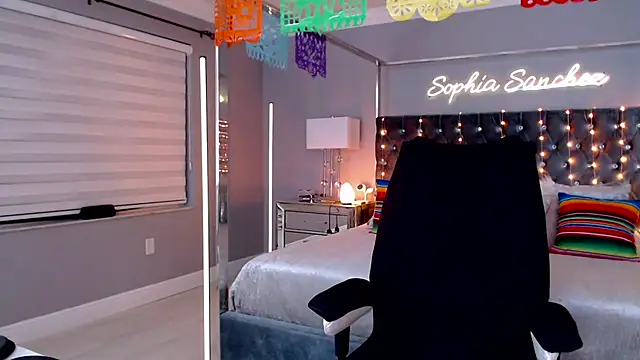 theofficialsophiasanchez