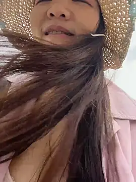 美女xiaochengzi505在线直播