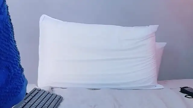 EbonyCoWorker webcam