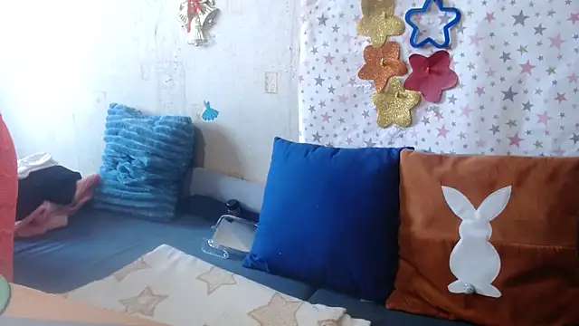 QueenLana webcam
