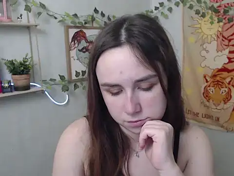 VeryVeryVeryShy_ Stripchat cam model