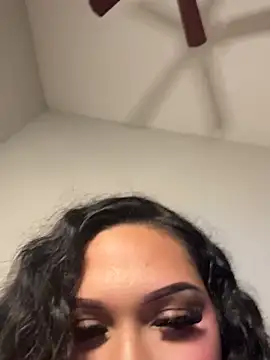 Lickplayofficial webcam