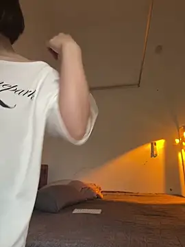 hellokittytztm (F young) - Happy day