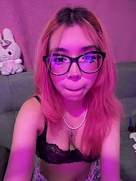 Valen-Foxx1 webcam