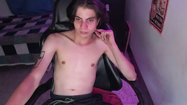 Elastic_Fantasy webcam