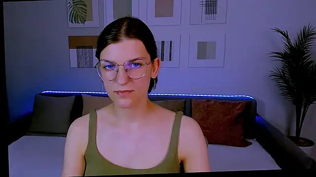 AnnaThorne webcam