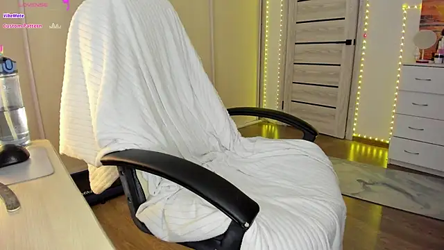 Ophelia_mm webcam