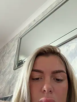 Irish_BarbieMilfx webcam