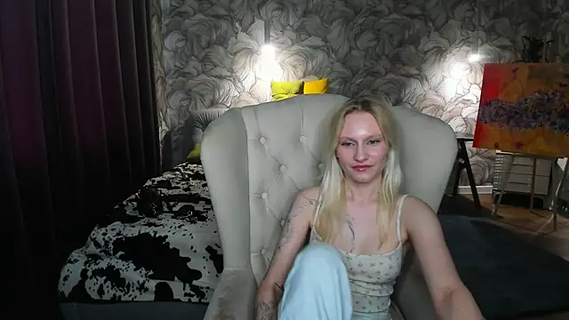 Elizabeth_Adams webcam