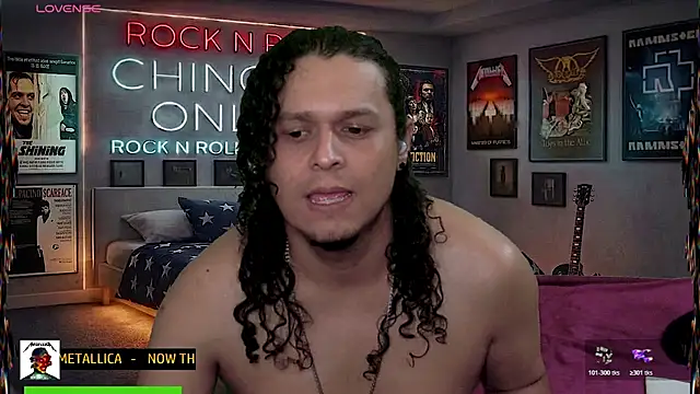 chino_roz webcam