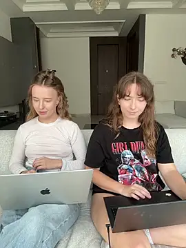 nura_n_sarah (G young) - take off panties nura