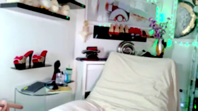 2bigass4_u webcam