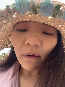 美女xiaochengzi505在线直播