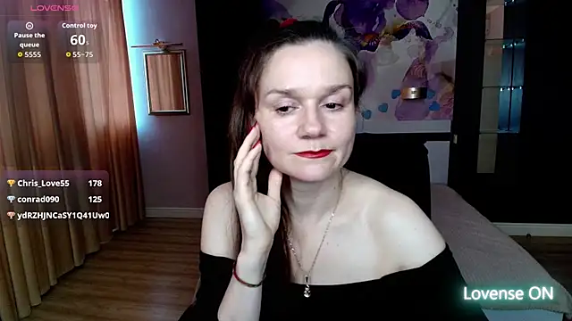 AriaGray webcam