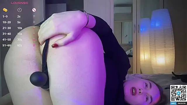 Maria_Bowie webcam