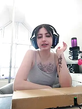 Gamergirl-Linela webcam
