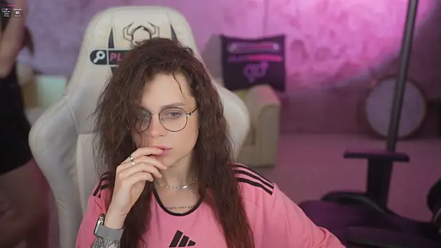 Billie054 webcam