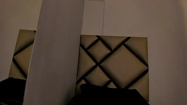 Lucy-23 webcam