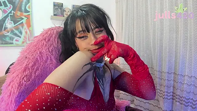 Julls420_ webcam