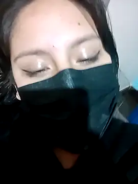 Rosyshadow webcam