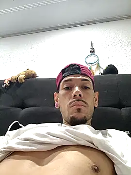 LatinVibeX webcam