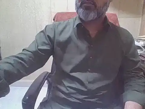 hairymaster95 webcam