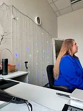 Juicy_PeachLux webcam