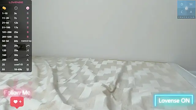 MinaDiamondd webcam