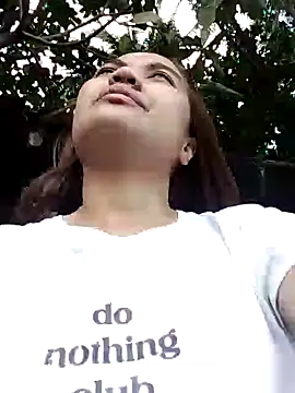 xTheLastVIRGINx webcam