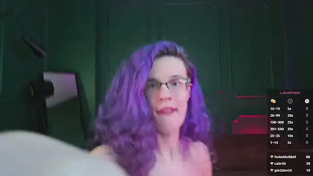 AuraLaunni webcam