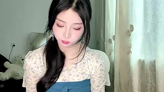yiyibaby2026 webcam