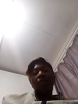 HipsDontLieX95 webcam
