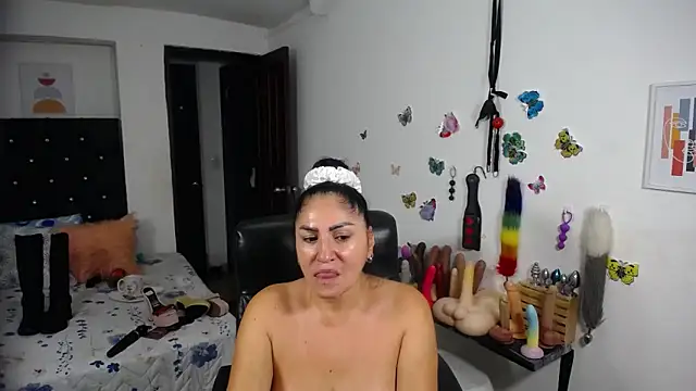 mature_bigboobs10 webcam