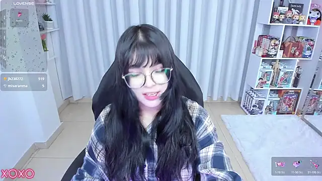 misshoneyxxx webcam